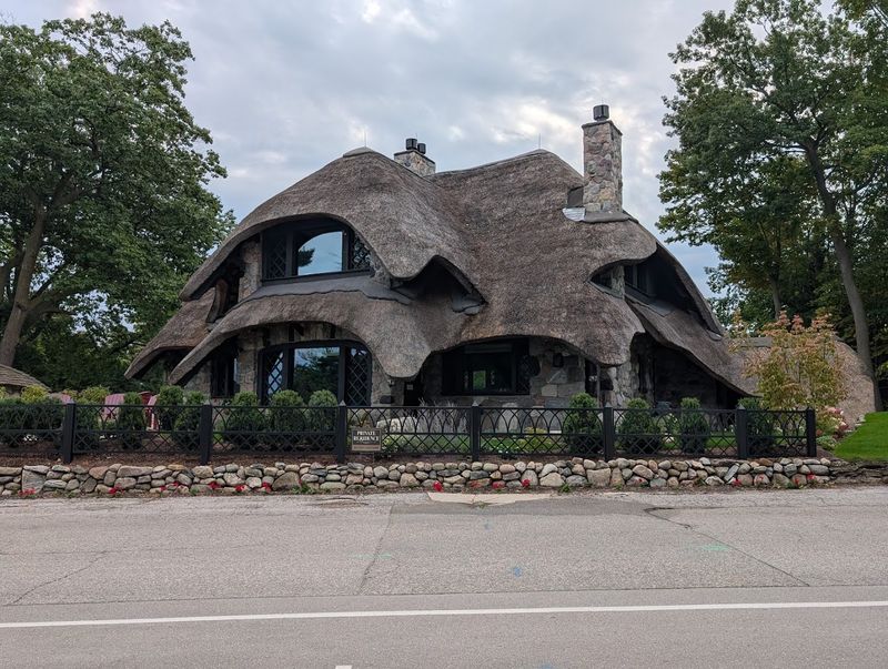Charlevoix Mushroom Houses