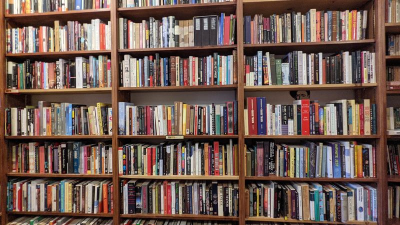 This New York Bookstore Is Where Readers Lose Track Of Time And Space - Decor Hint Literary Fiction That Goes Beyond The Bestseller List