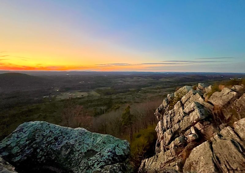 Life Moves Slow In This Beautiful Georgia Town And Rent Is Still Under $750 A Month - Decor Hint Rocky Face Ridge Recreation Area