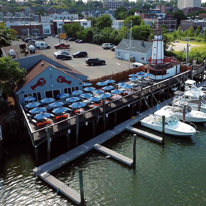 12 Connecticut Coastal Restaurants Where The Views Are As Stunning As The Food - Decor Hint SoNo Seaport Seafood, Norwalk