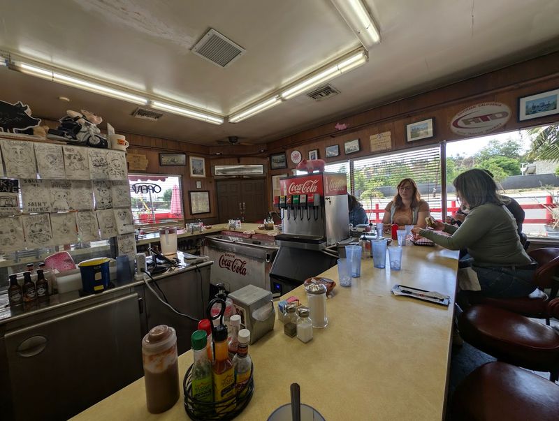 Nick's Cafe