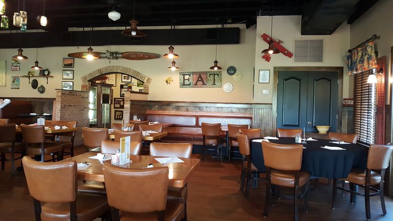 Barnstormer's Grill And Event Center
