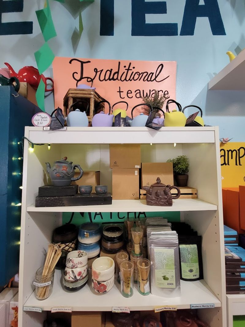 Tea Lovers From Around Kentucky Are Completely Obsessed With This Charming Spot - Decor Hint Thoughtful Gift Sets And Tea Accessories