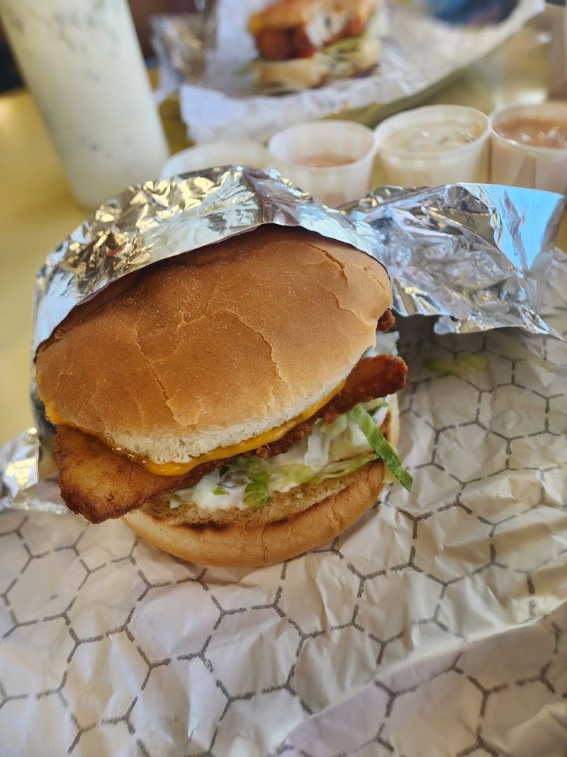 Rob's Seafoods And Burgers