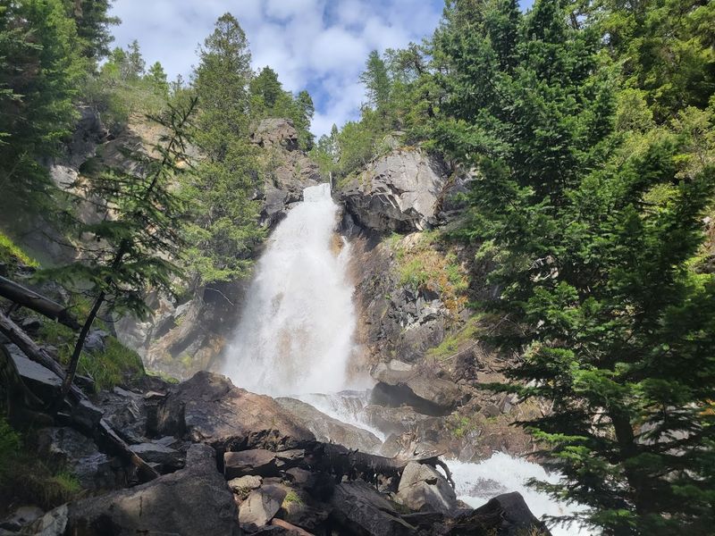 Holland Falls Overlook