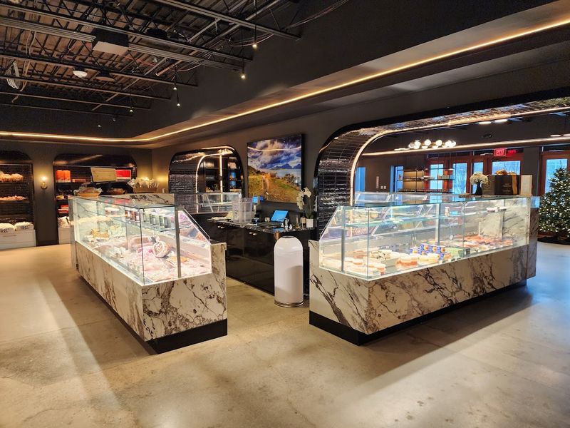 These 15 Georgia Groceries Bring Back The Golden Age Of Quality Meat - Decor Hint Buckhead Butcher Shop