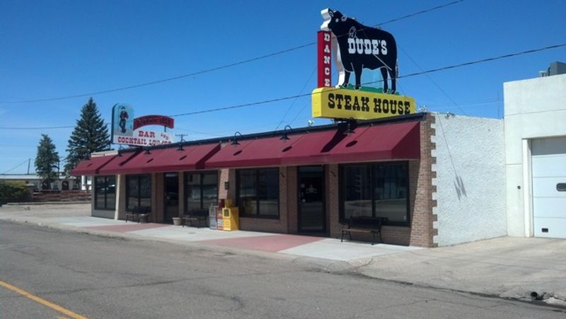 Dude's Steak House, Sidney