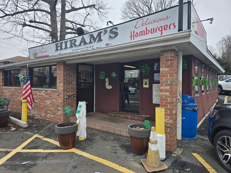 You Can Still Grab An Incredible Hot Dog Meal At These 10 New Jersey Spots For Under $14 - Decor Hint Hiram's Roadstand