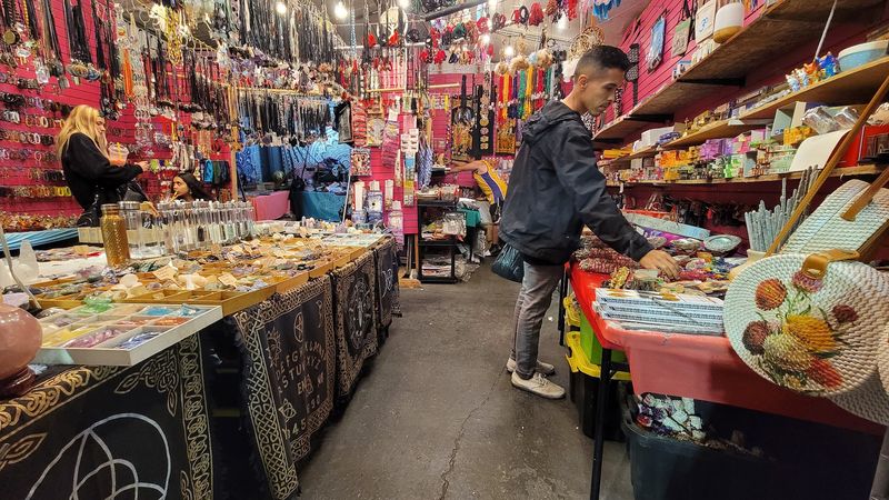 Santa Fe Springs, Santa Fe Springs Swap Meet