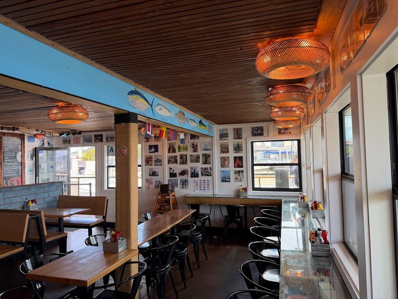 9 California Old-School Fish Markets Where Lunch Comes Wrapped In Paper - Decor Hint Mitch's Seafood, San Diego