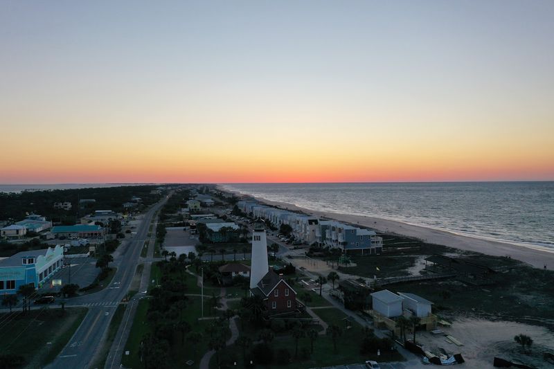 These Florida Beach Towns Feel Like A Coastal Daydream Come To Life - Decor Hint St. George Island