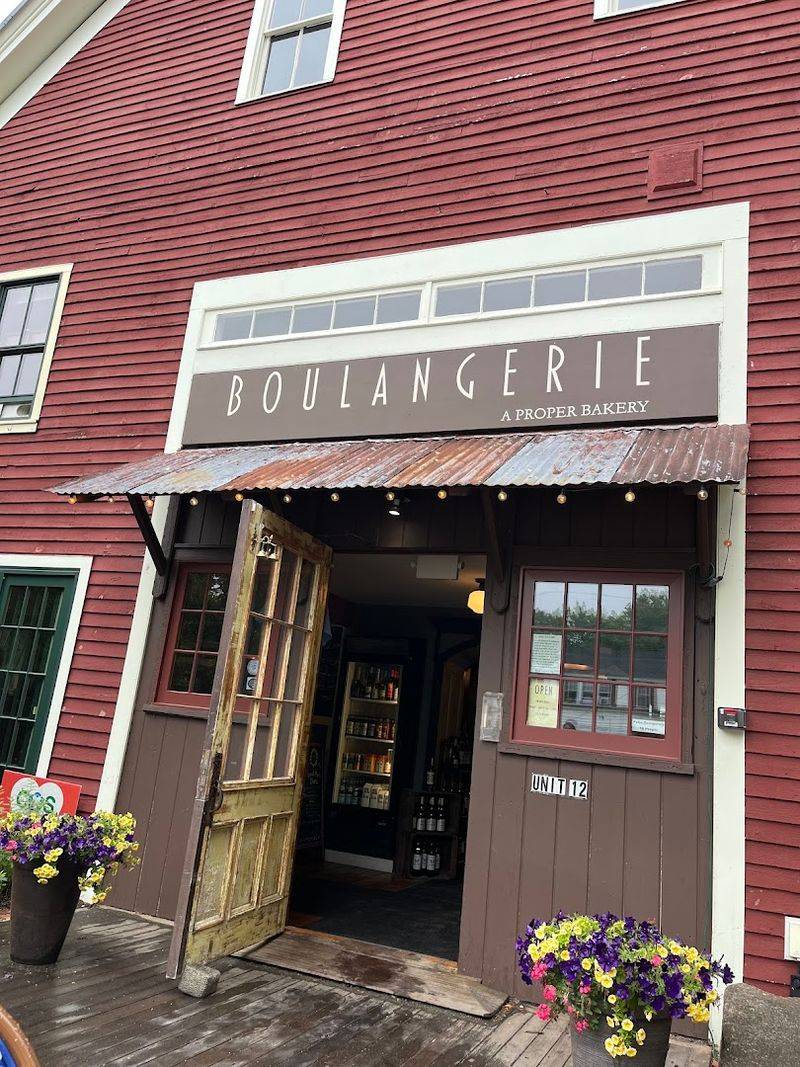 12 Maine Bakeries Locals Say Are Absolutely Worth The Drive - Decor Hint Boulangerie - A Proper Bakery