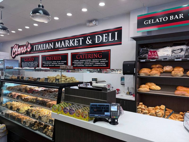 Claro's Italian Markets, Southern California