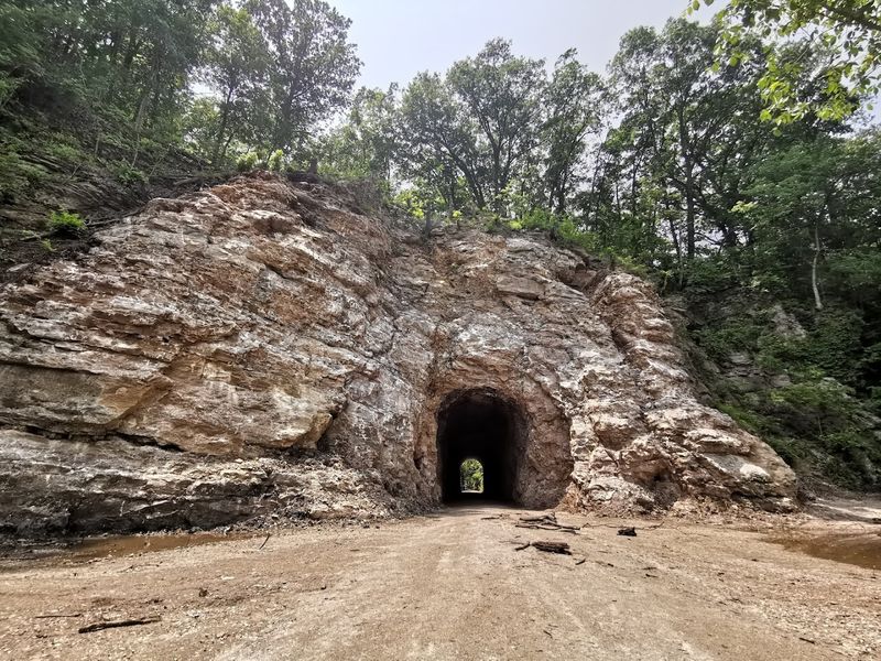 Limestone Bluff Hikes With Rewards At Every Turn