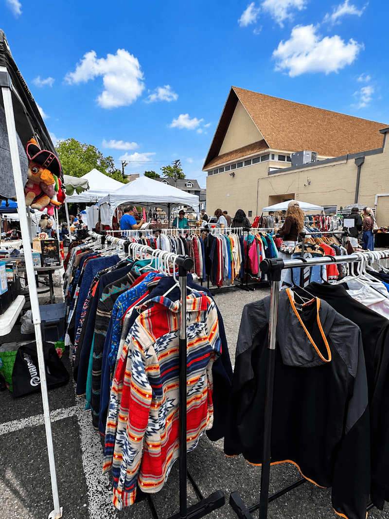 Del Ray Vintage And Flea Market
