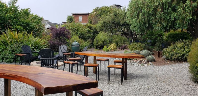 Café Beaujolais, Mendocino