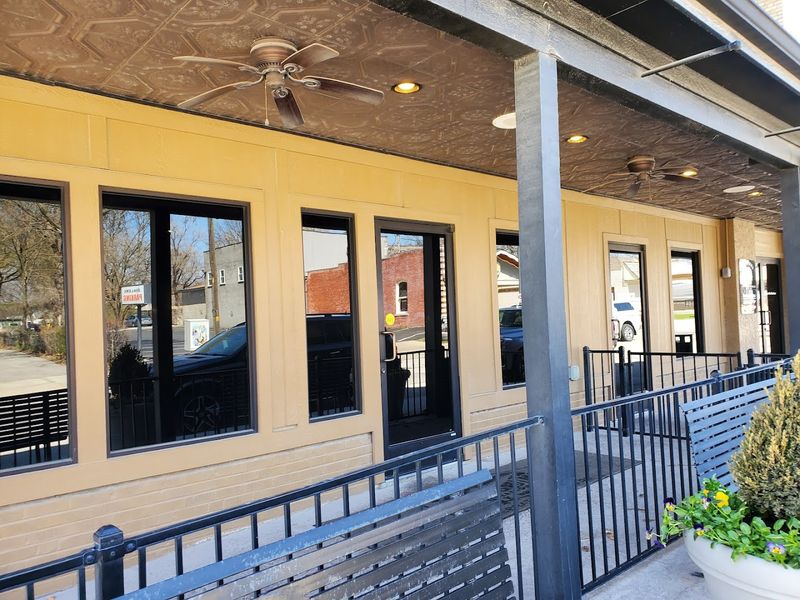 This Old-School Missouri Steakhouse Serves A Luncheon Ribeye People Cannot Stop Ordering - Decor Hint Reservations Are Smart And The Hours Are Generous