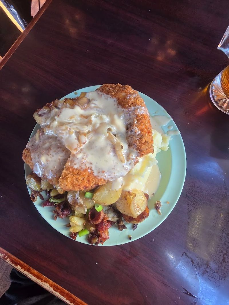 7 Tennessee German-Style Eateries Full Of Comfort And Old-World Flavor - Decor Hint Freiberg's