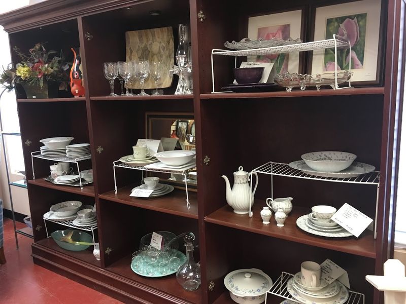 Shopping Supports A Local Nonprofit Mission