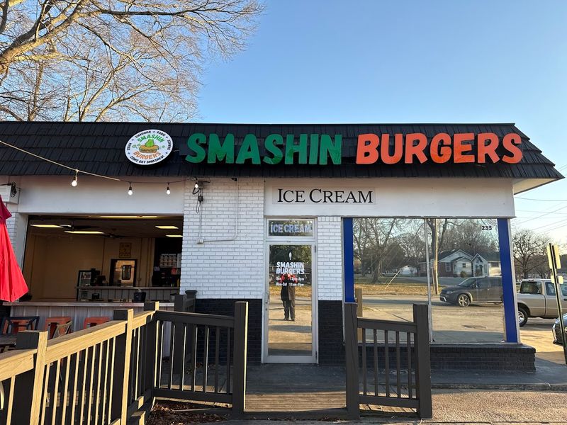 Smashin Burgers