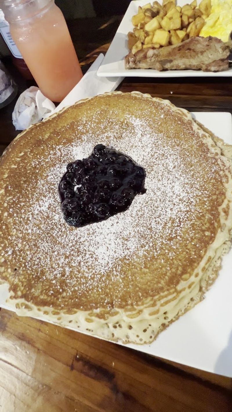 Those Famously Fluffy Giant Pancakes