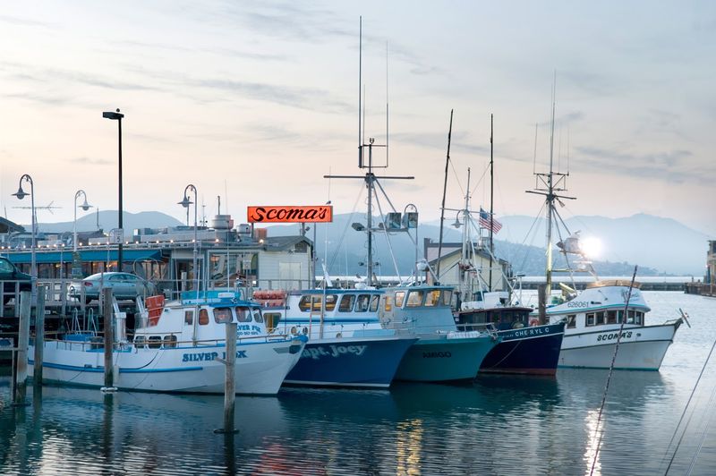 12 California Places Where Soup Has A Cult Following For Obvious Reason - Decor Hint Scoma's Restaurant, San Francisco