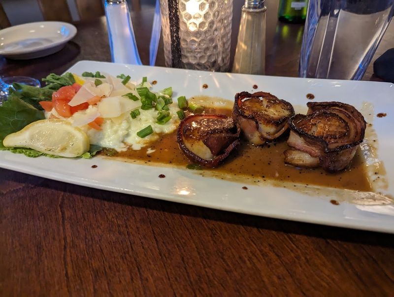 Bacon Wrapped Scallops Worth Ordering