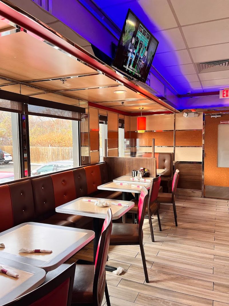 Parthenon Diner Restaurant, Branford