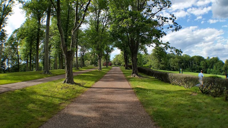 Discover Peaceful Paths Away From The Crowds