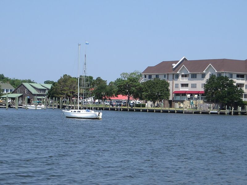 Manteo