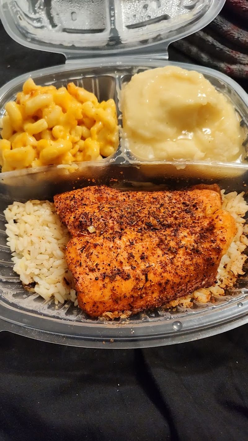 This Tiny Maryland Restaurant Serves Soul Food People Cannot Stop Craving - Decor Hint Juicy Grilled Salmon