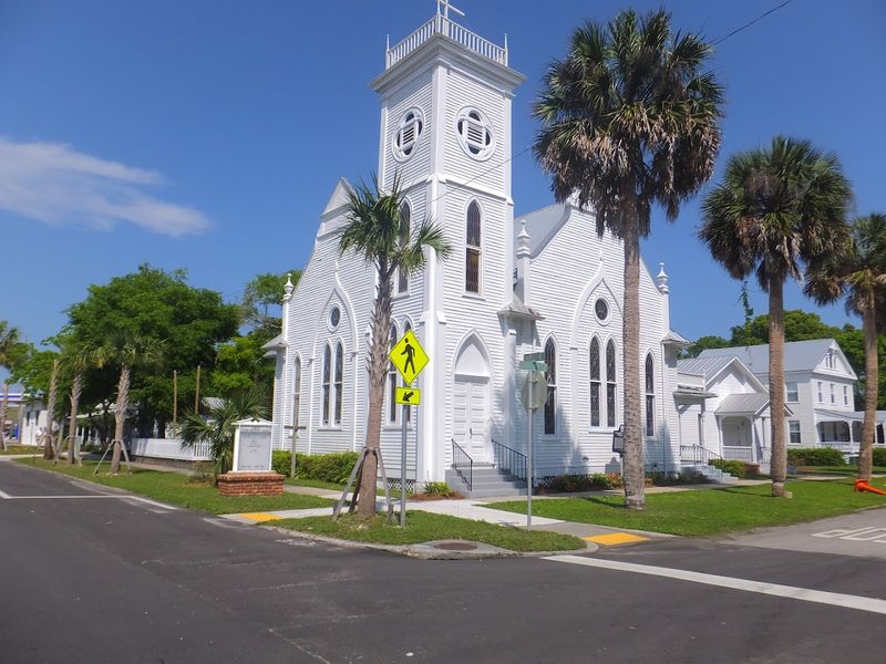 10 Beautiful Florida Spots That Rarely Make The Travel Guides - Decor Hint Apalachicola Historic District