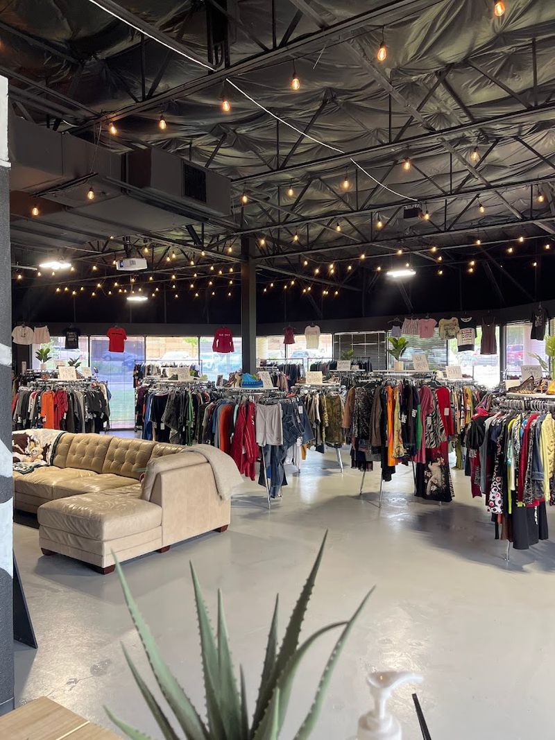 Thrift @ The Warehouse North Central, San Antonio