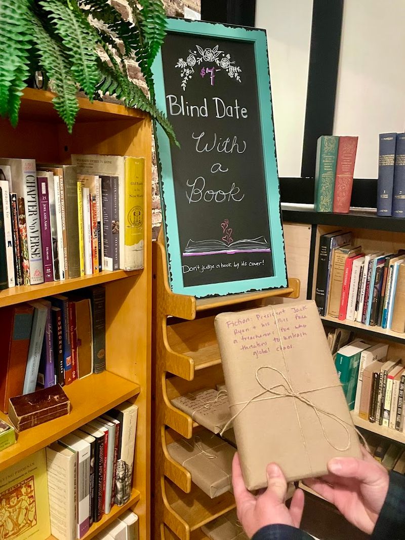 Book Lovers Could Spend All Day Inside This Charming Two-Story Tennessee Bookstore - Decor Hint Blind Dates And Budget-Friendly Finds
