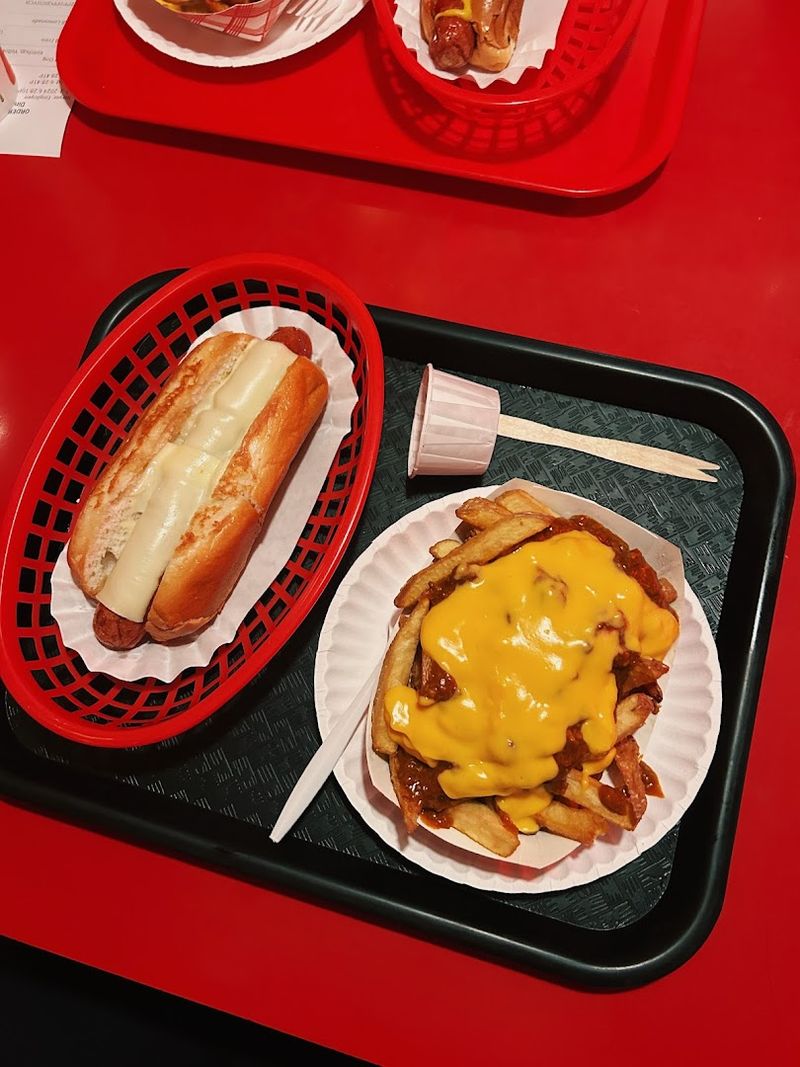 This No-Frills Connecticut Restaurant Is Winning Fans With Its Legendary Hot Dogs - Decor Hint Fairfield's Favorite Lunch Destination