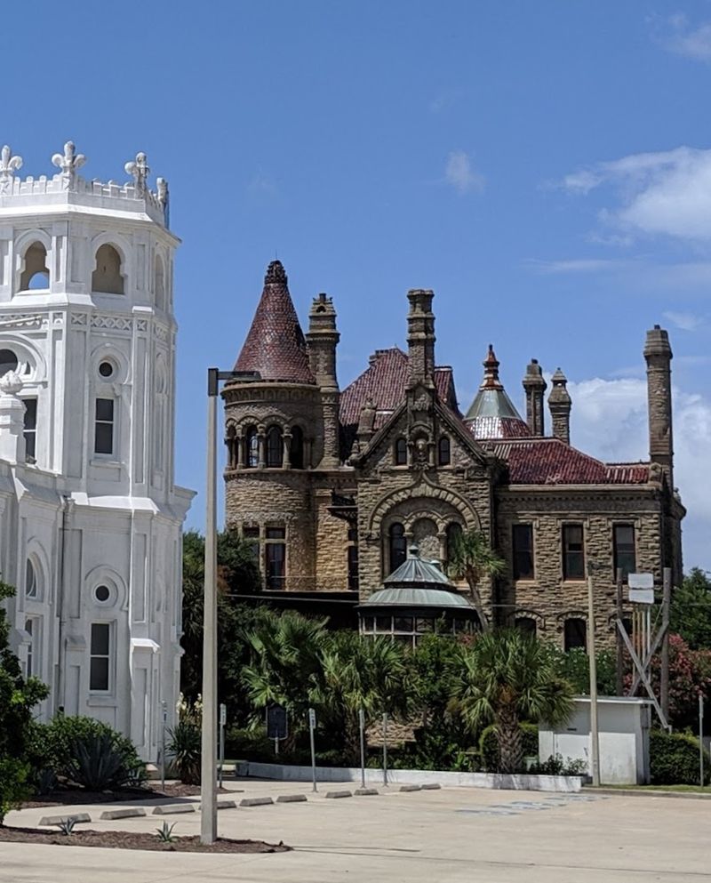 Why This Landmark Belongs On Every Itinerary