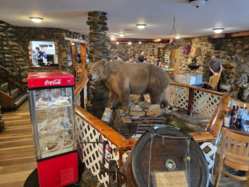 The Breakfast At This Classic Alaska Diner Is The Kind That Sets The Tone For Everything Else That Comes After It - Decor Hint A Room That Tells Its Own Story