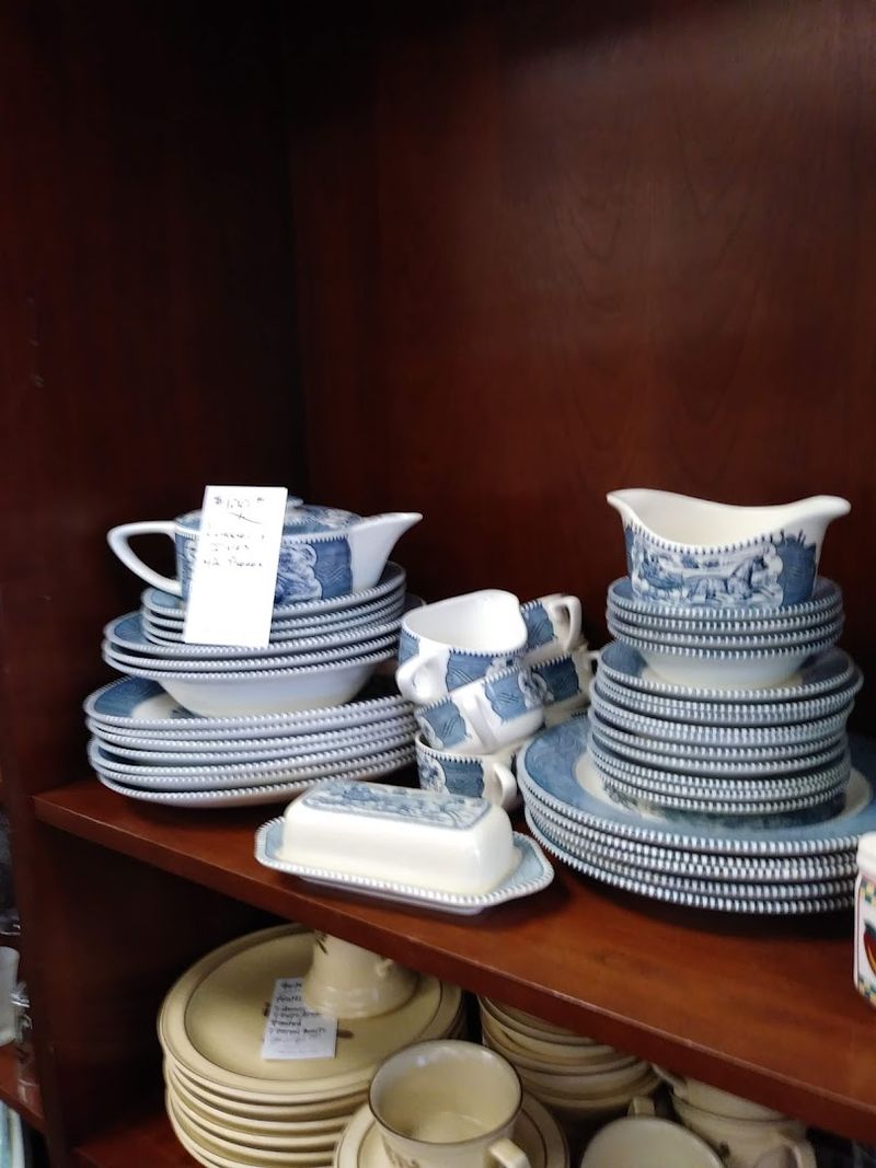 Smart Shoppers Know When To Visit For The Best Finds