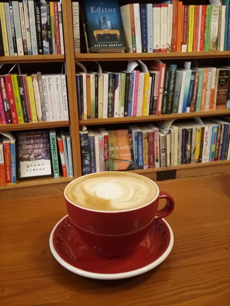 Wisconsin Has A Bookstore With A Literary Collection So Impressive That Walking Past It Without Stopping Feels Wrong - Decor Hint Coffee That Earns Its Reputation