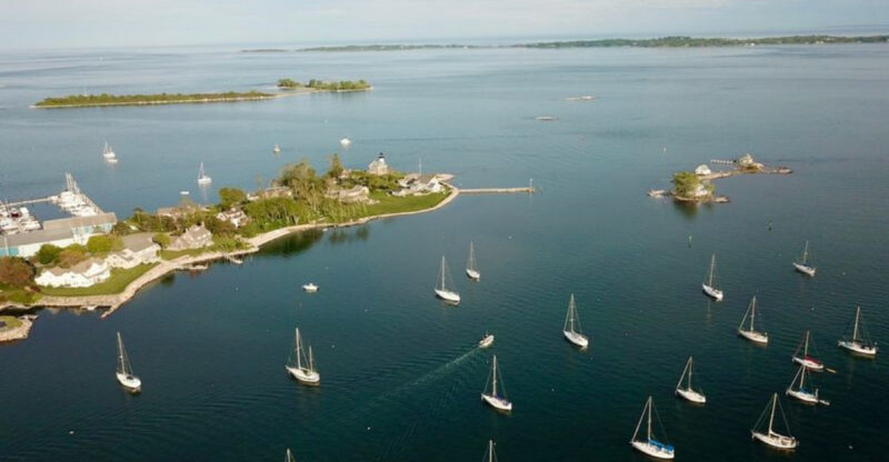 The Connecticut Fishing Village Tourists Skip On The Way To Cape Cod, And Locals Appreciate It