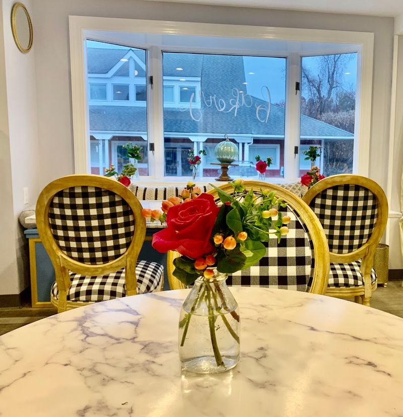 Where To Find BouNom Café & Bakery In Avon