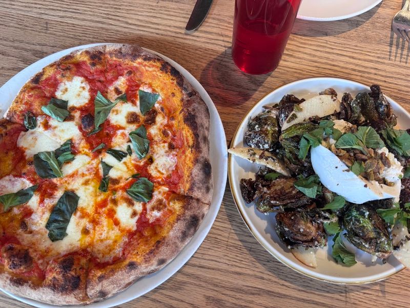 This Miami Restaurant Keeps Its Menu Fresh With Seasonal Florida Ingredients - Decor Hint Seasonal Pastas And Dishes Built Around What Is Fresh