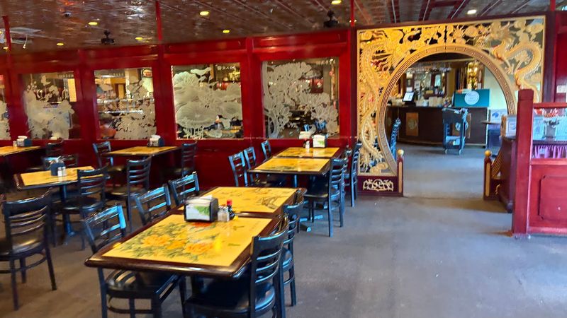 The Decor And Dining Room Atmosphere