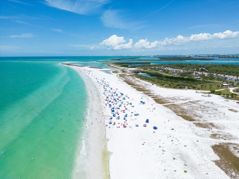 This Sky-High Florida Bridge Has Become A Bucket-List Drive For Thrill Seekers - Decor Hint Fort De Soto Park Makes The Drive Even More Worth It