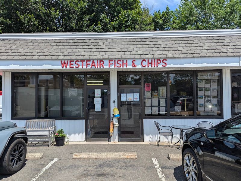 The Legendary Connecticut Seafood Spot That Locals Swear Serves The Best Fish And Chips In The State - Decor Hint A Simple Westport Seafood Classic
