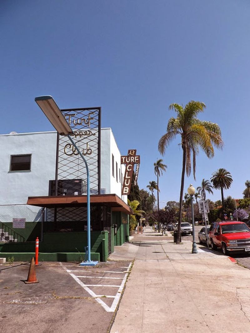 A Neighborhood That Adds To The Experience