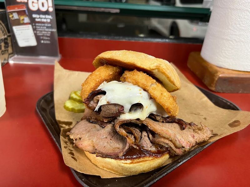 The Z-Man Sandwich Worth Every Minute Of The Wait