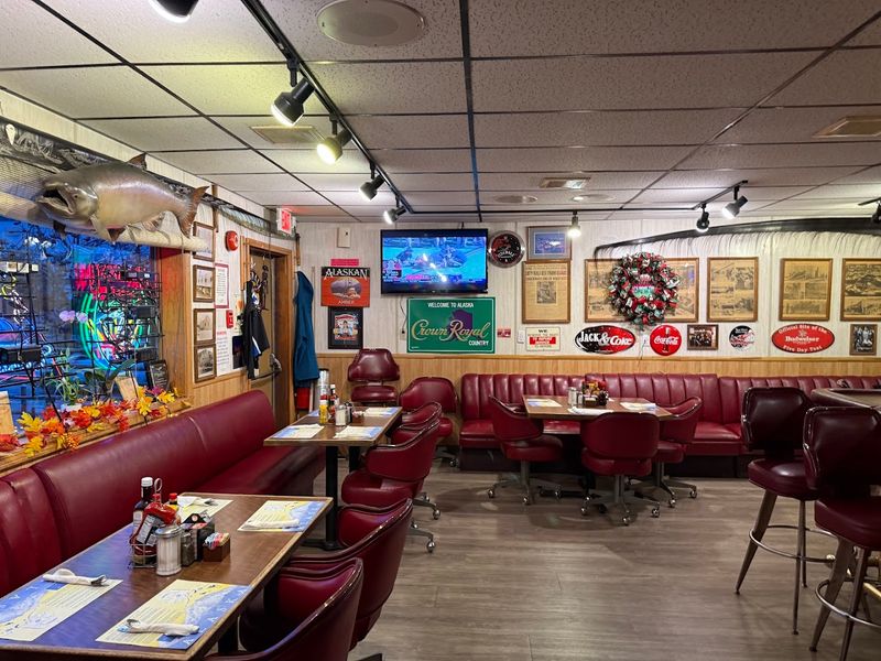 Gwennie's Old Alaska Restaurant