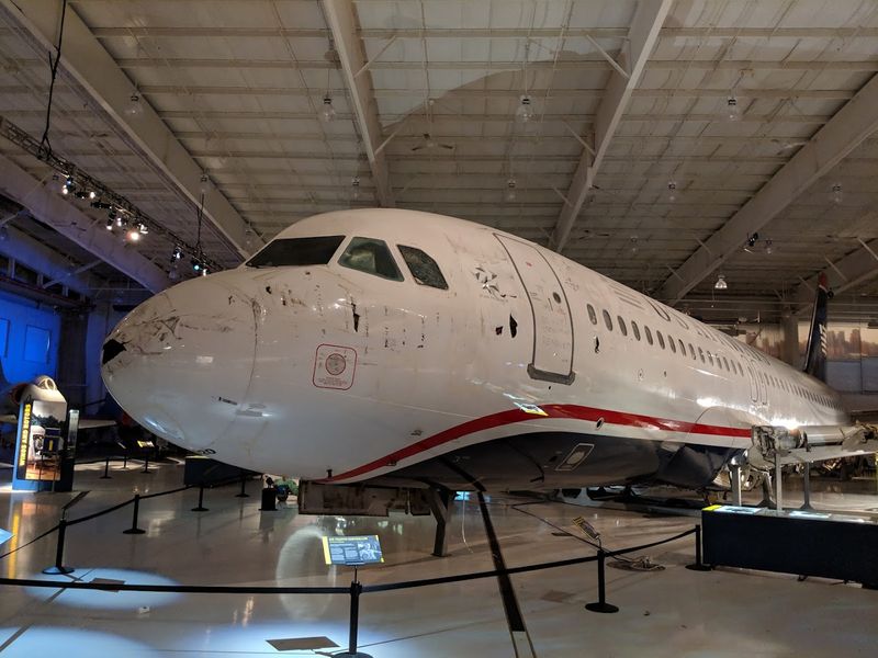 This Aviation Museum In North Carolina Features An Interactive Flight Simulator - Decor Hint The Cockpit Experiences