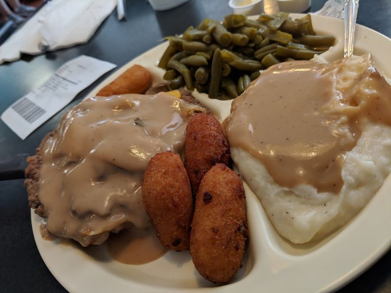 This Hole-In-The-Wall North Carolina Diner Is A Happy Discovery And Impossible To Forget - Decor Hint Breakfast Plates With Small-Town Staying Power